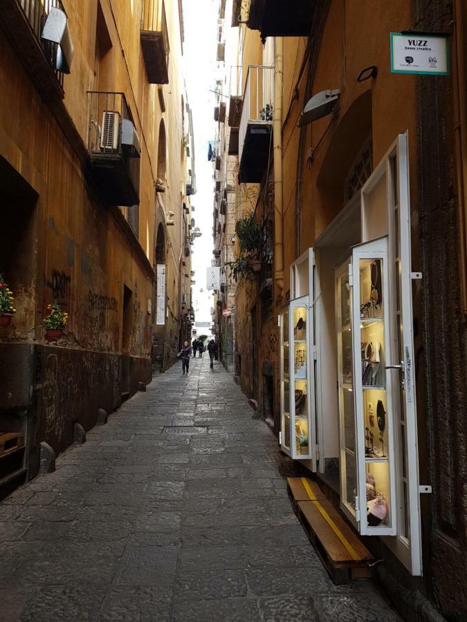 Aragonese Luxury Rooms Napoli Esterno foto