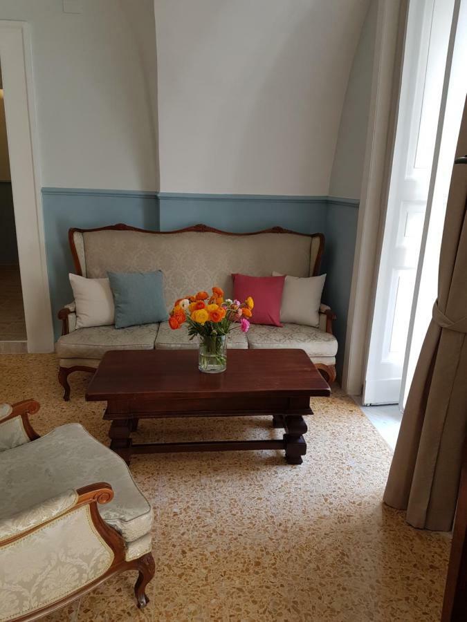 Aragonese Luxury Rooms Napoli Esterno foto