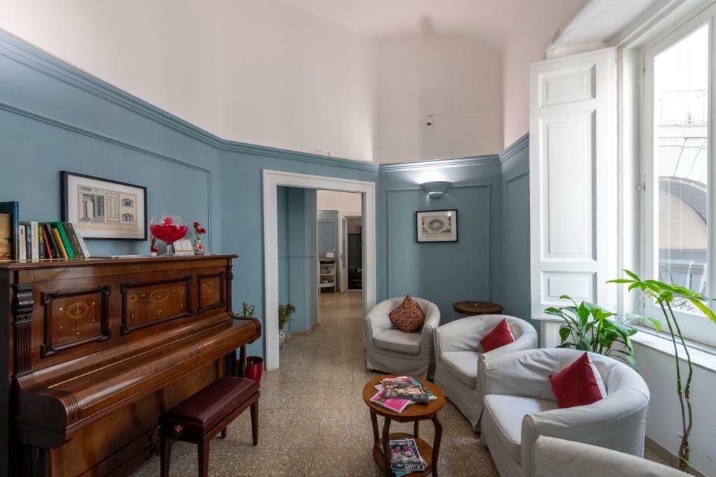 Aragonese Luxury Rooms Napoli Esterno foto
