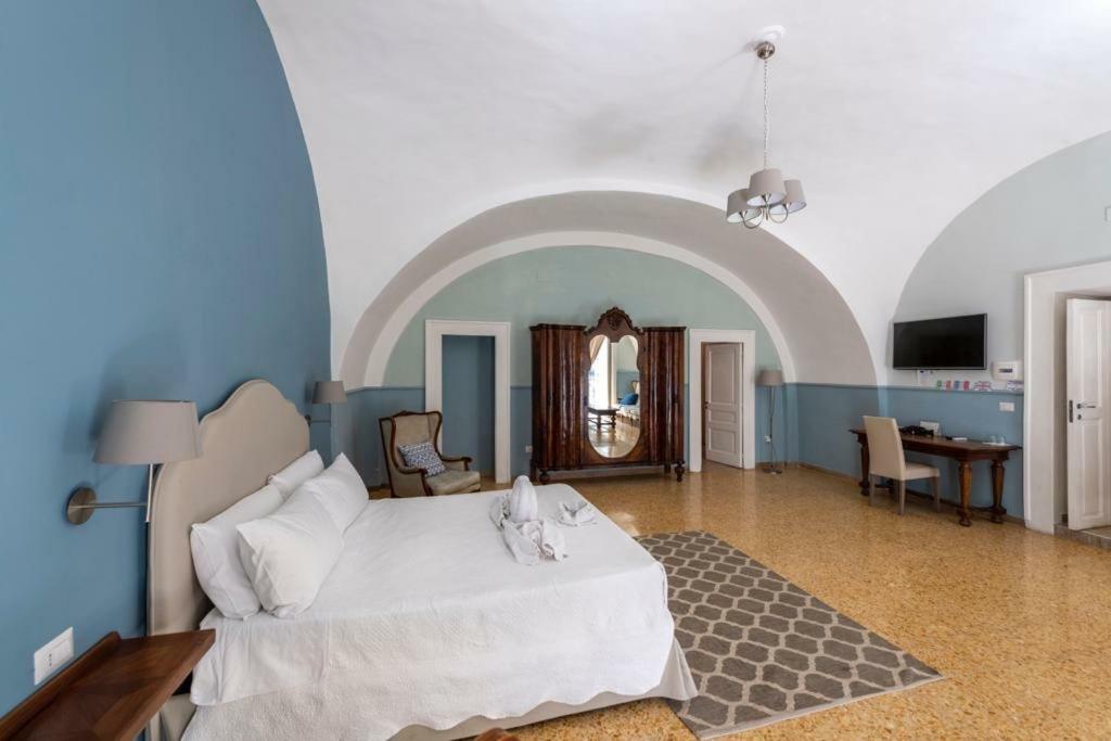 Aragonese Luxury Rooms Napoli Esterno foto