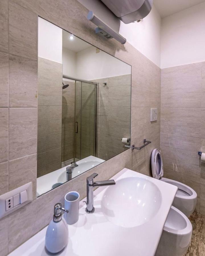 Aragonese Luxury Rooms Napoli Esterno foto